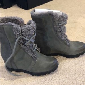 Sorel Joan of arctic shearling wedge